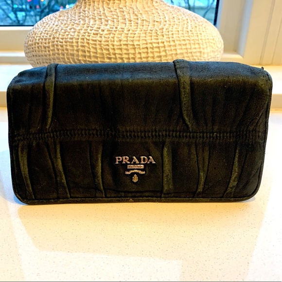 Prada Handbags - Prada Black Nappa Gaufre Continental Wallet